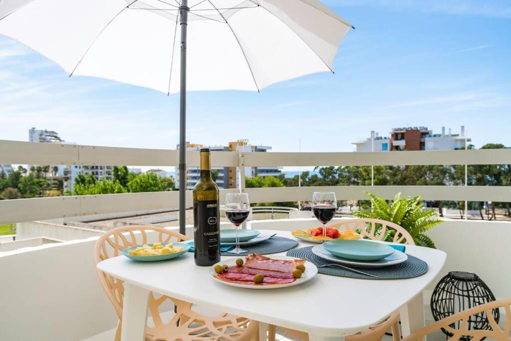 Front Beach Apartment Portimão Dış mekan fotoğraf