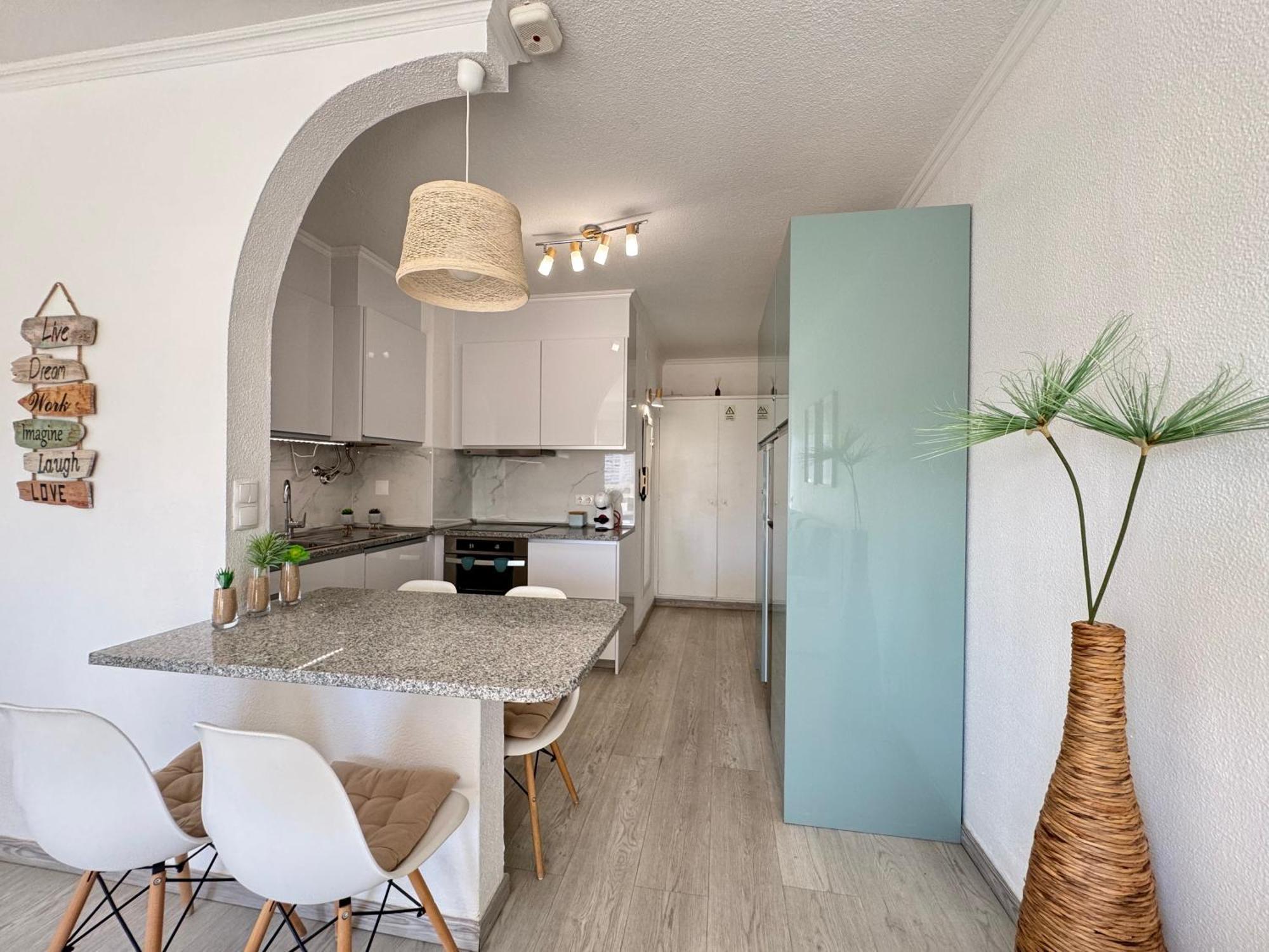 Front Beach Apartment Portimão Dış mekan fotoğraf